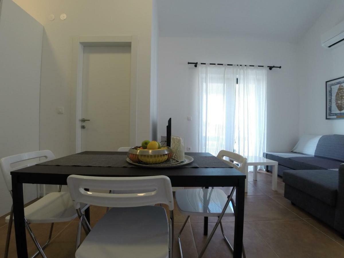 Apartment Divine Dalmatia 2 *