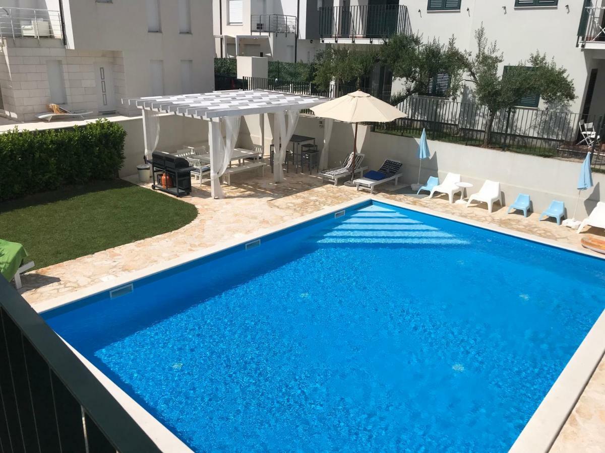 Apartment Divine Dalmatia 2 *